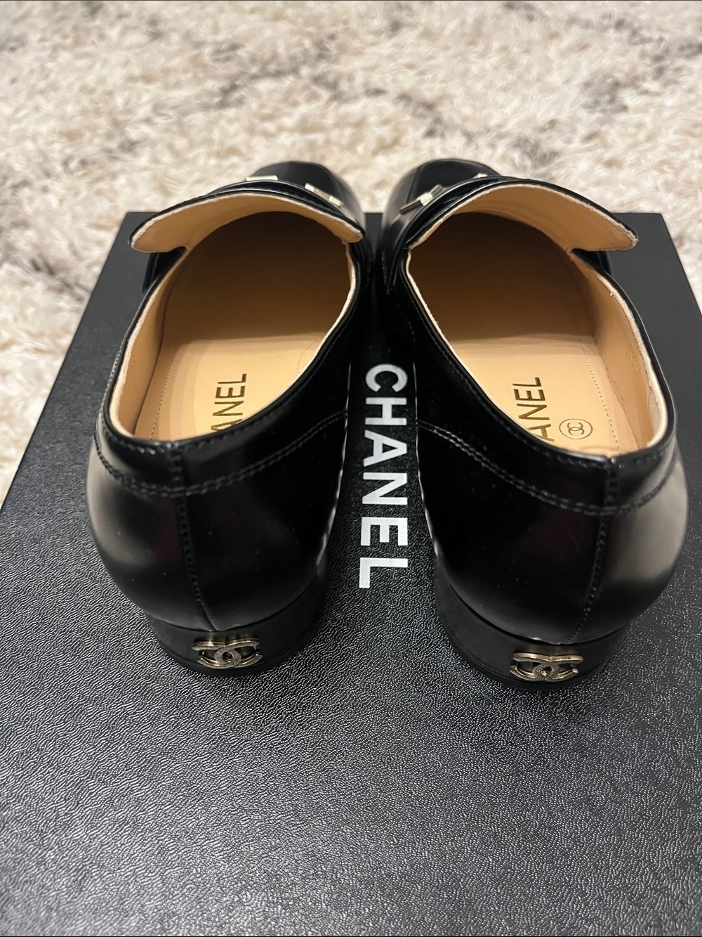 Chanel black loafers. Shiny calfskin and metal. Size 36.5. New in box. - Picture 3 of 7